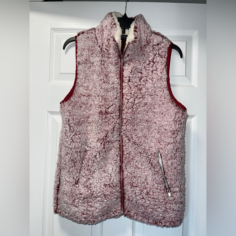 ✨5/$12 fleece vest